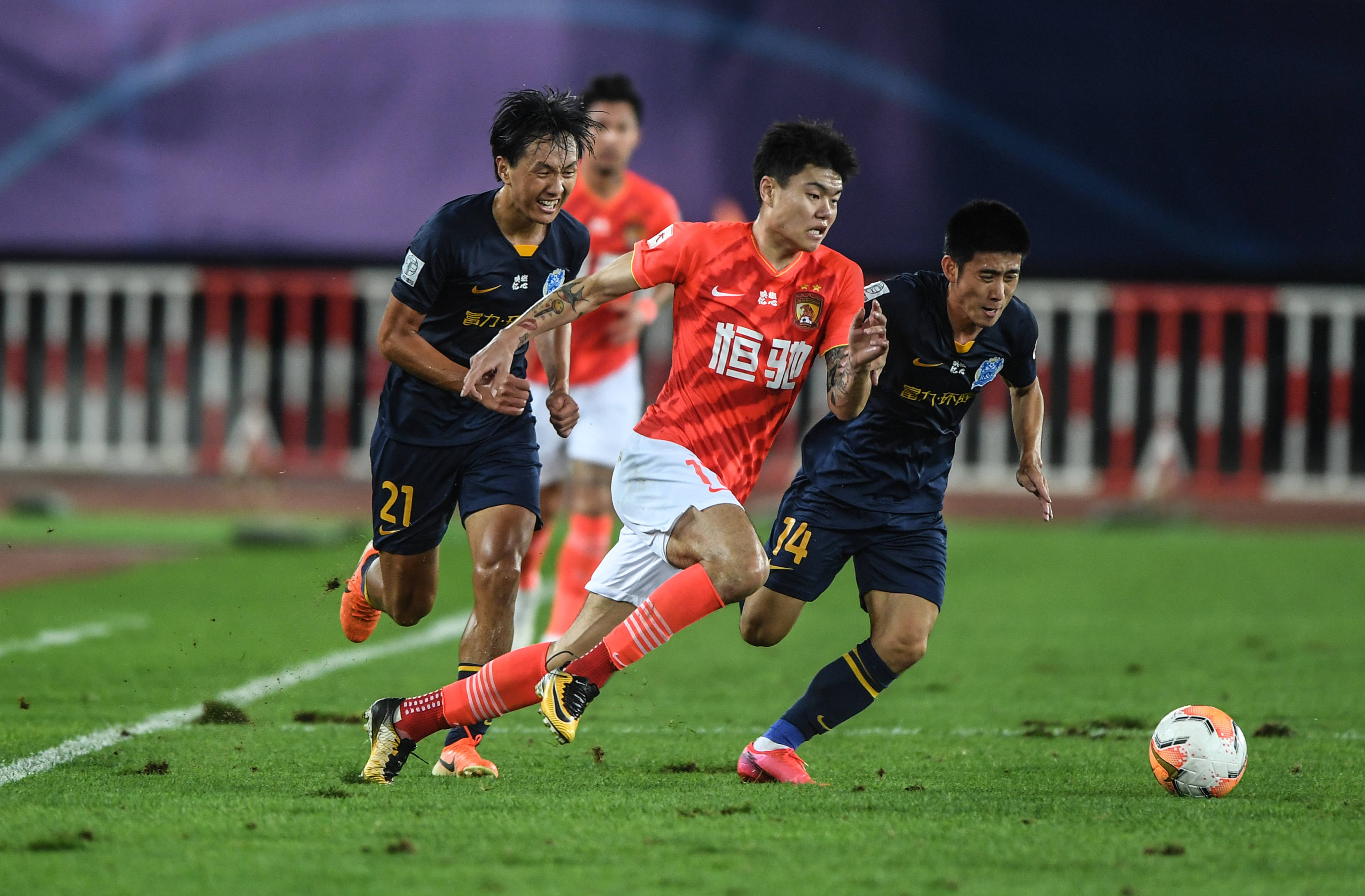 斯等核心 斯等核心