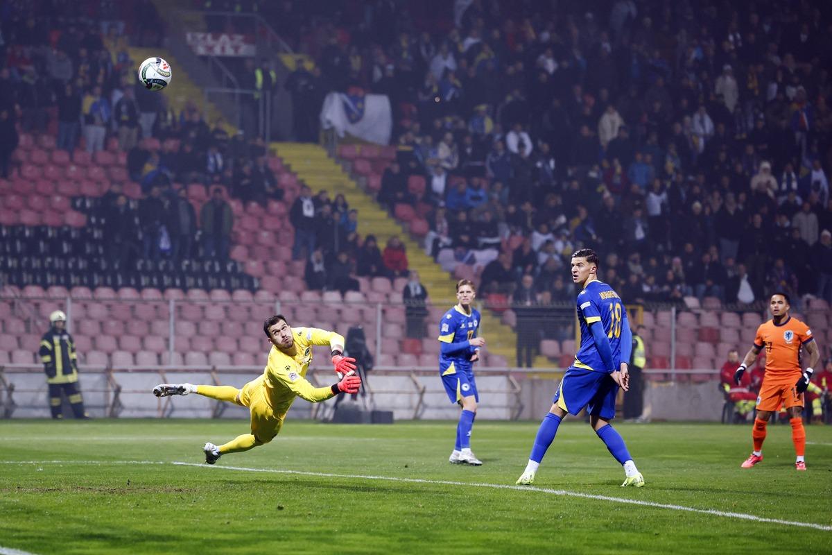 球队的首个 球队的首个