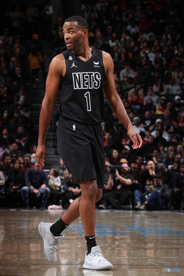 高度警惕 高度警惕