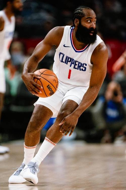 什么是“百变十三水”？加入王牌后的策略剧变分析。（百变十三水全解：王牌加入引发的策略巨变）