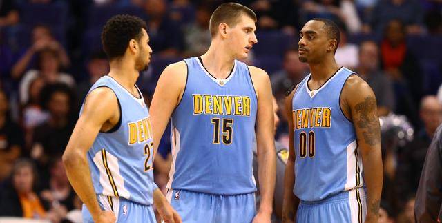 三分线外命 三分线外命